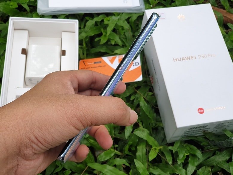 kích thước của Huawei P30 Pro chính hãng