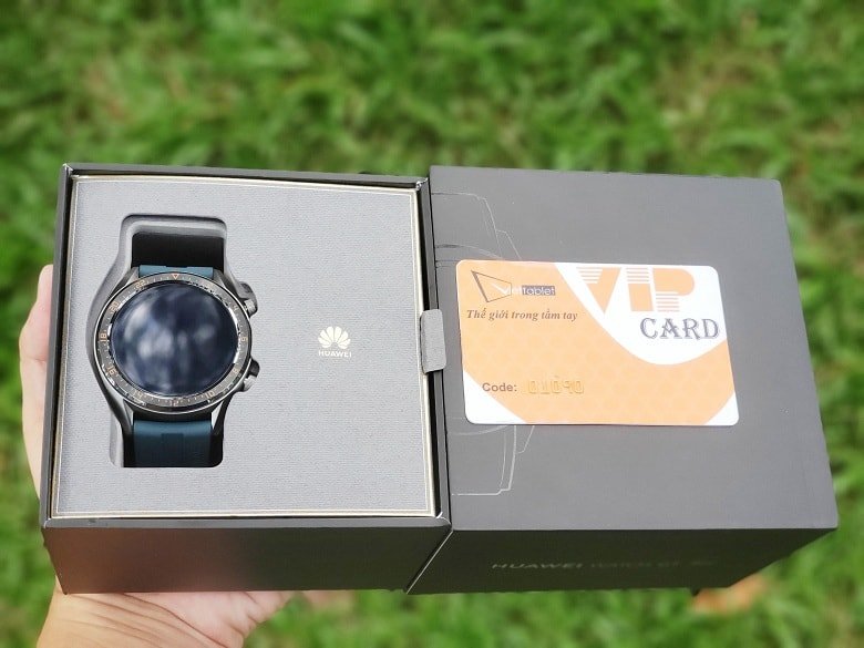 hộp đựng của Huawei Watch GT công ty