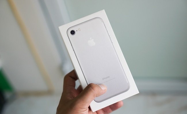  iPhone 7 Lock về Việt Nam