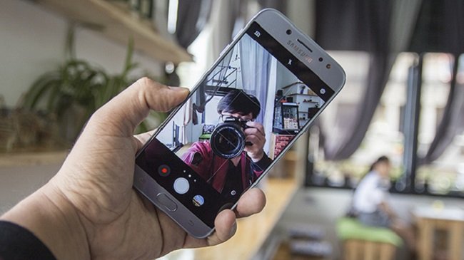 Camera selfie Samsung Galaxy J5 2017