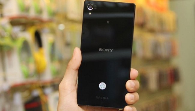 Sony Xperia Z5 Premium Cũ sở hữu thiết kế đẹp tinh tế