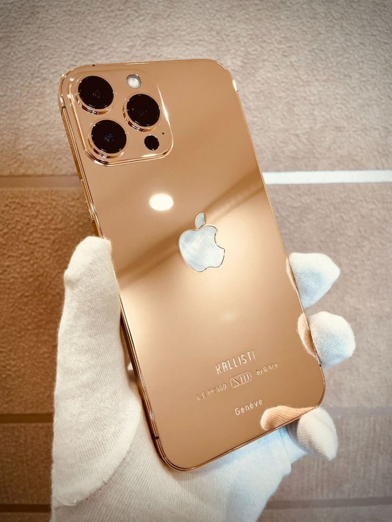 mặt lưng  iPhone 13 Pro Max mạ vàng 18K