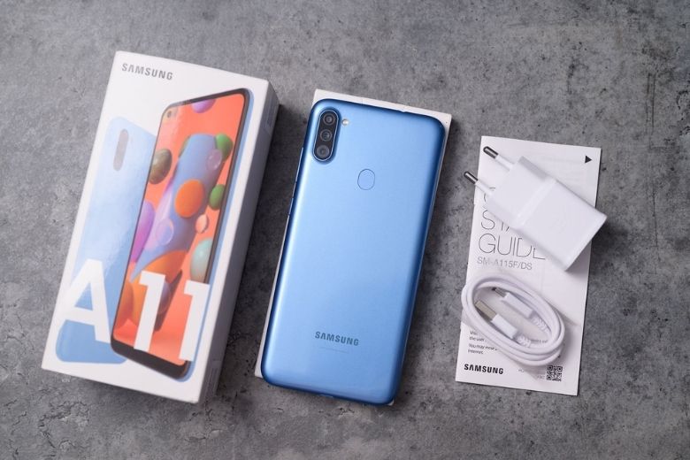 có nên mua samsung galaxy a11 không