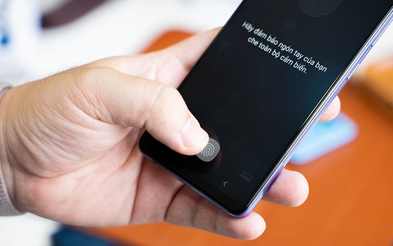 Samsung Galaxy A32 4G cảm biến vân tay trên màn hình