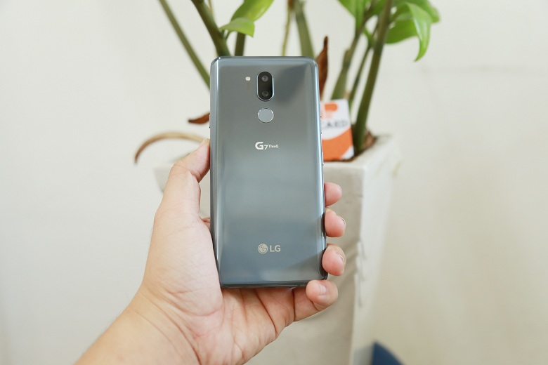 thiết kế lg g7 thinq