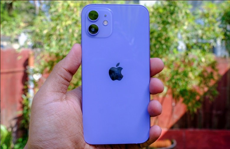 trên tay iPhone 12 Purple
