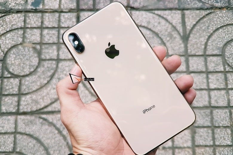 thiết kế iPhone Xs 
