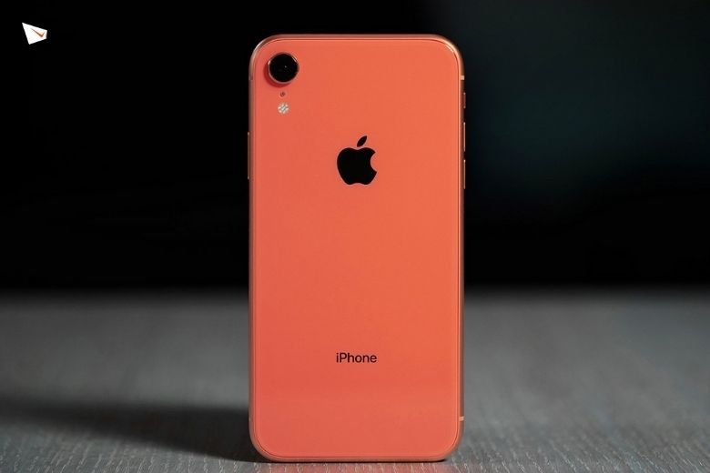 iPhone XR màu cam tuyệt cam