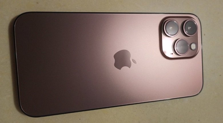 iPhone 13 Pro màu vàng hồng lộ diện