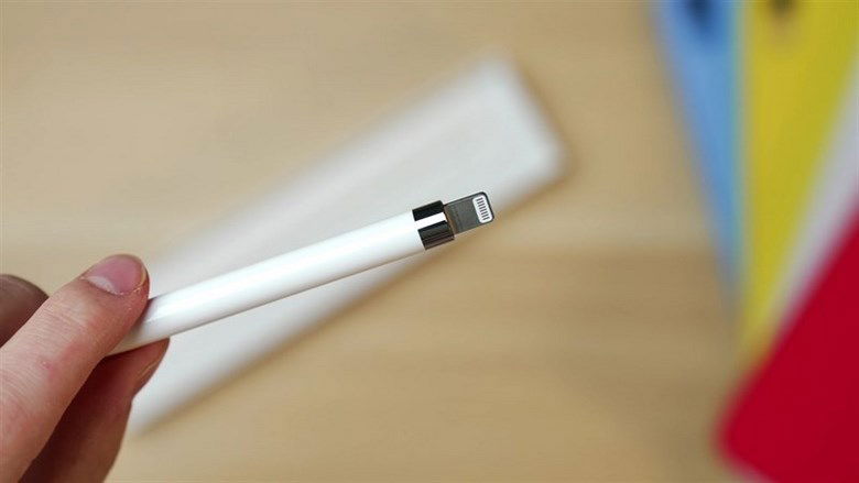 Bút s Pen sạc với cố cắm Lightning