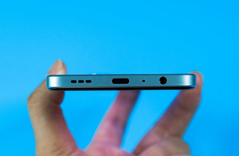 gốc cạnh oppo reno 7z 5G
