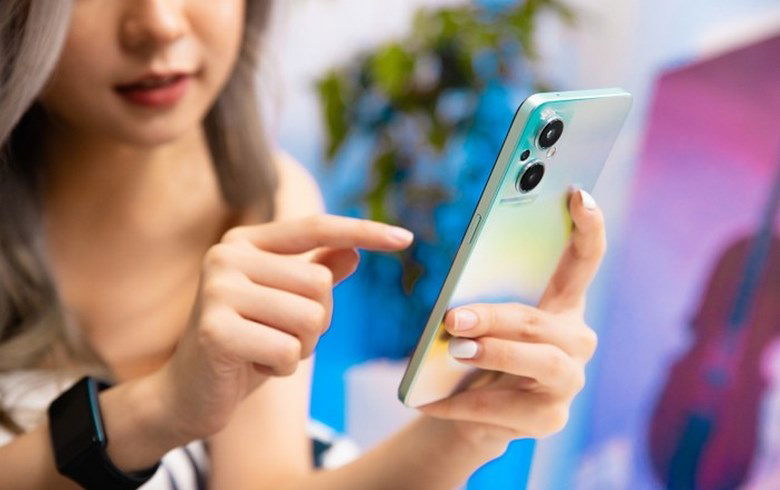 Trên tay Oppo Reno7 lite 