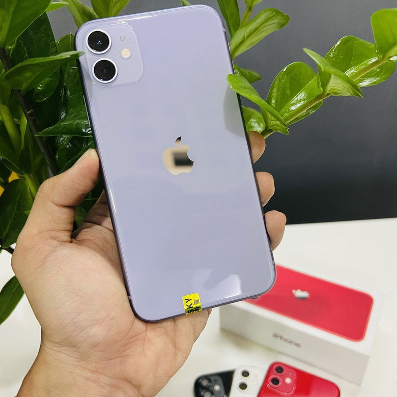 iPhone 11 màu tím