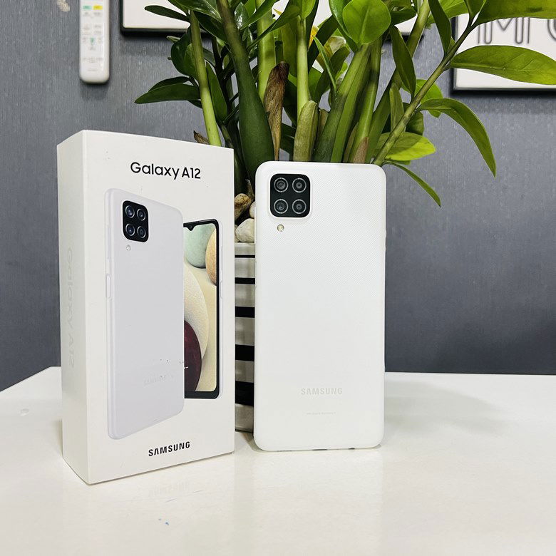 Galaxy A12 camera