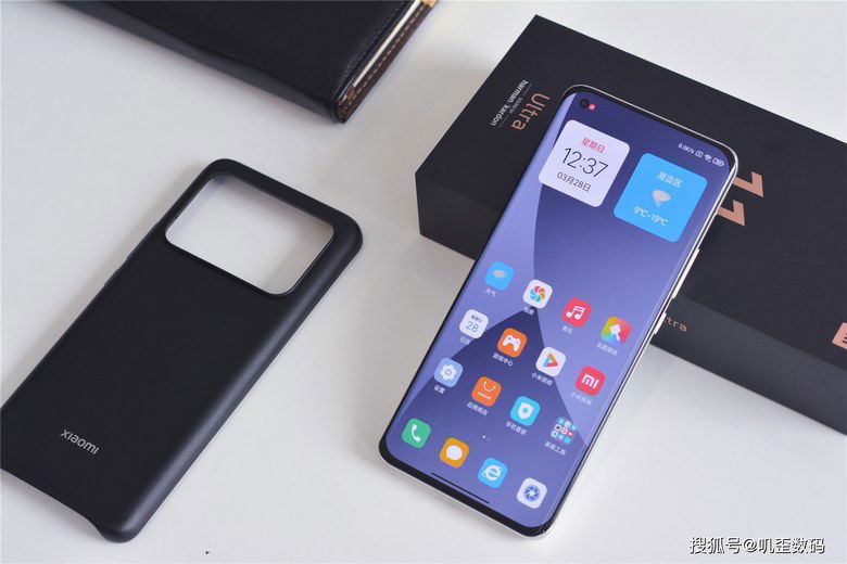 giá bán Xiaomi 11 ultra