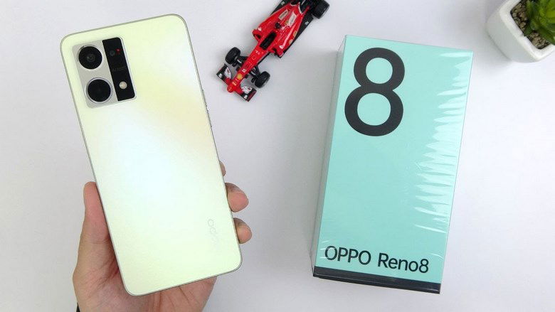 So sánh Oppo Reno8 5G vs Oppo Reno8 4G