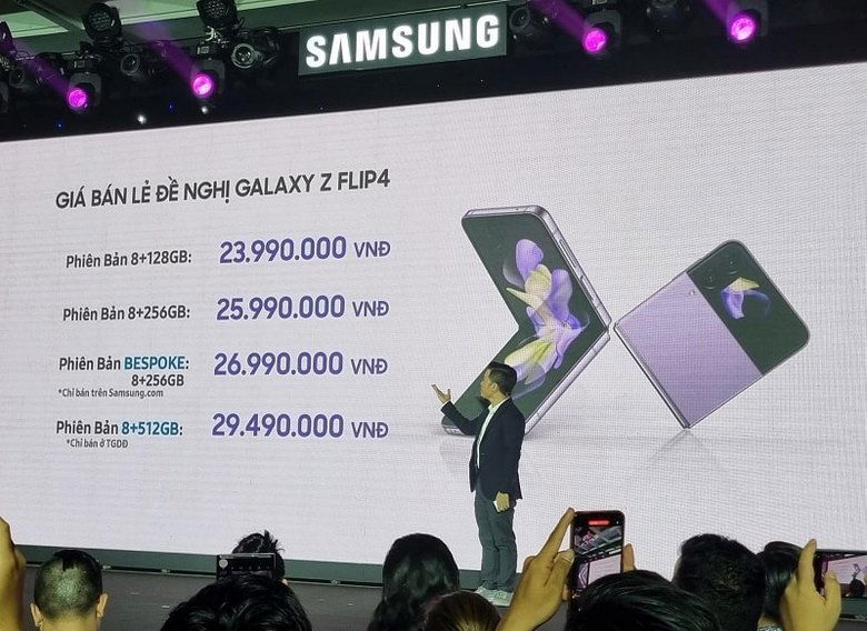 Galaxy Z Flip4 có giá bao nhiêu?