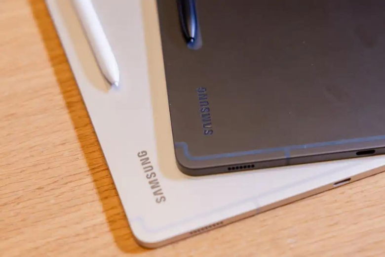 Galaxy Tab S9 năm nay được trang bị khả năng chống bụi và nước chuẩn IP68