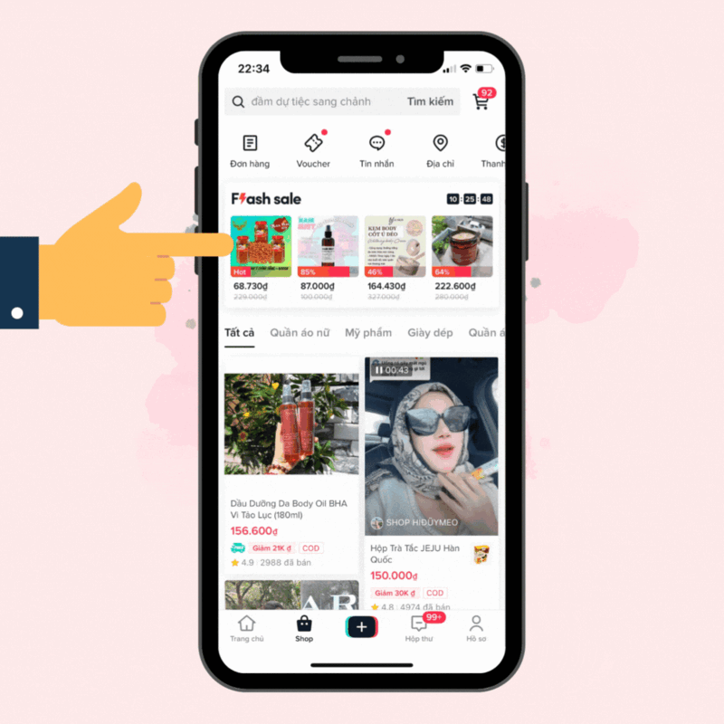 Giao diện Flash Sale và livestream deal sốc