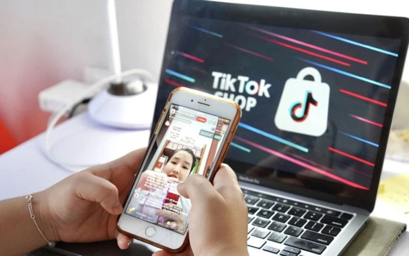 Khoảnh khắc chốt đơn trong livestream