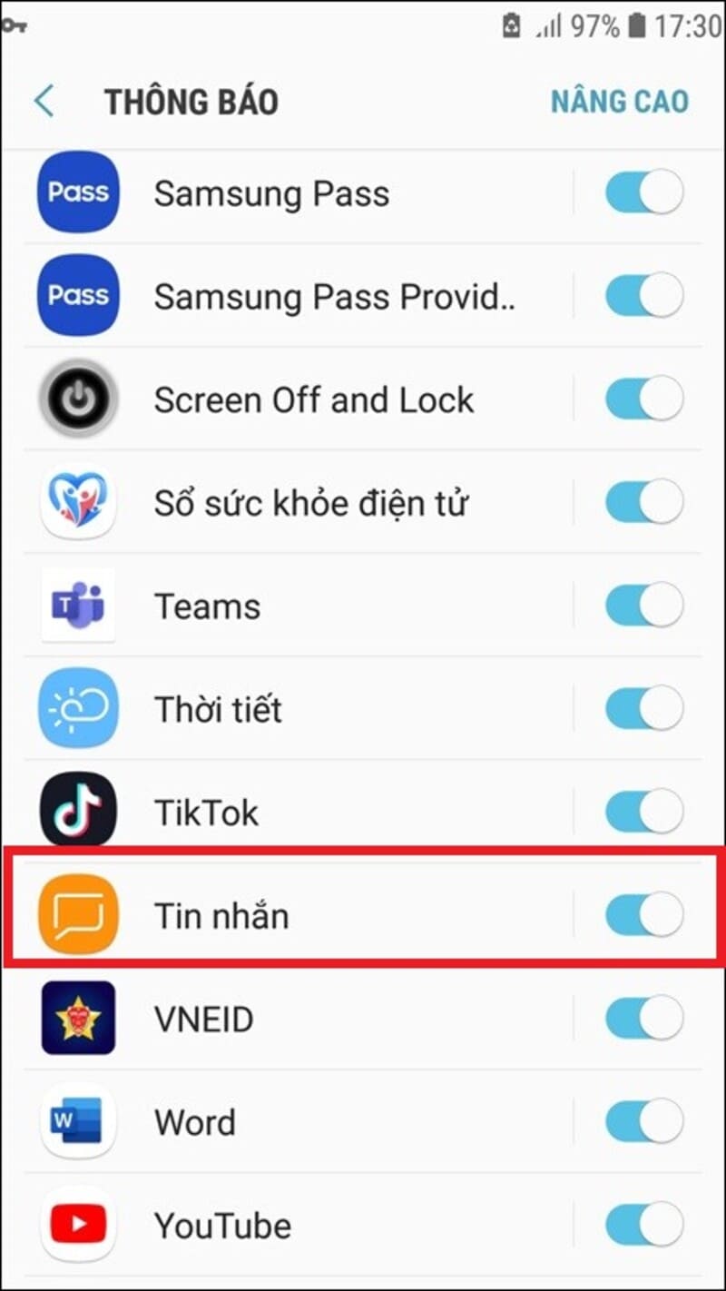 Bước 3: Trong danh sách ứng dụng được phép gửi thông báo, kéo xuống và chọn Tin nhắn.
