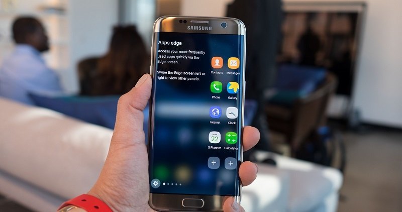 Thiết kế Samsung Galaxy S7 Edge