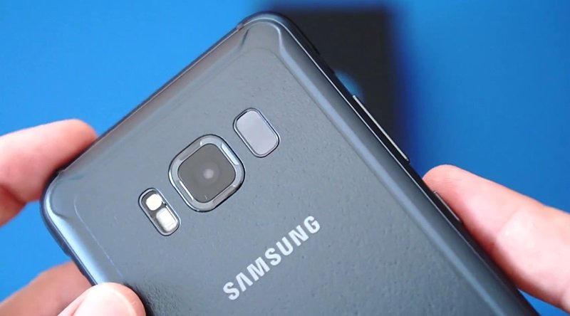 Mặt lưng Samsung Galaxy S8 Active