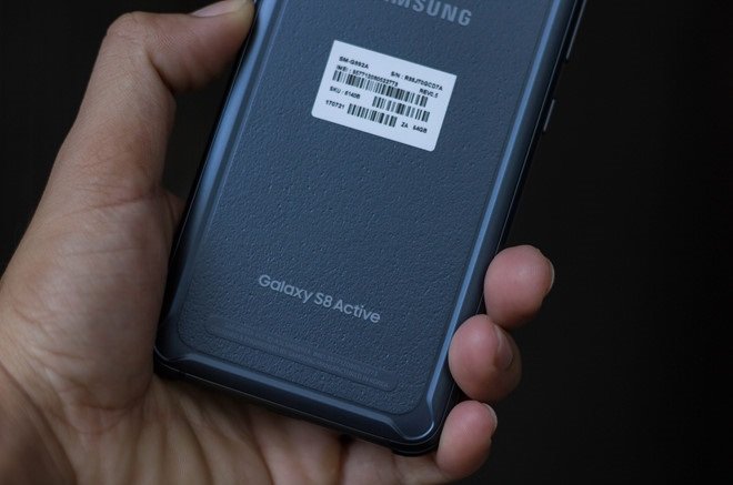 Đập hộp Samsung Galaxy S8 Active