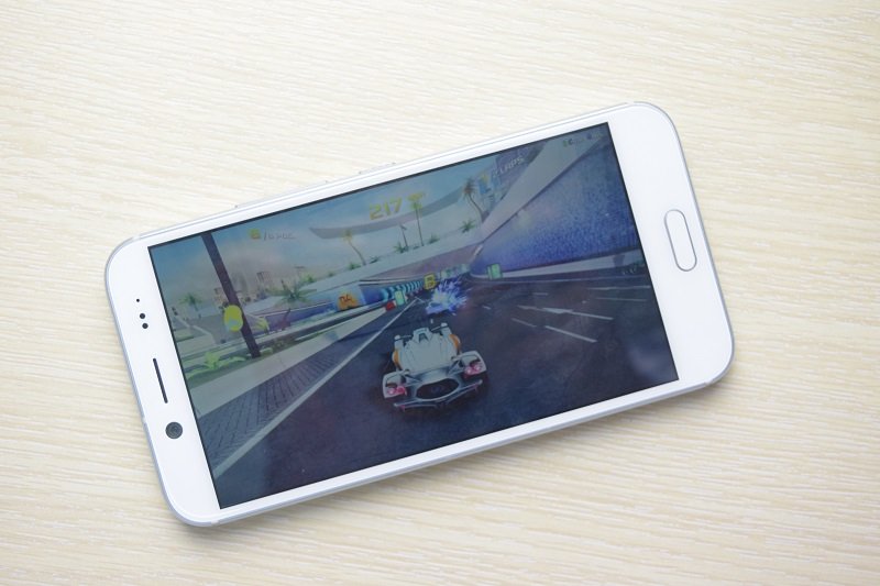 Hình ảnh HTC 10 Evo tại Viettablet