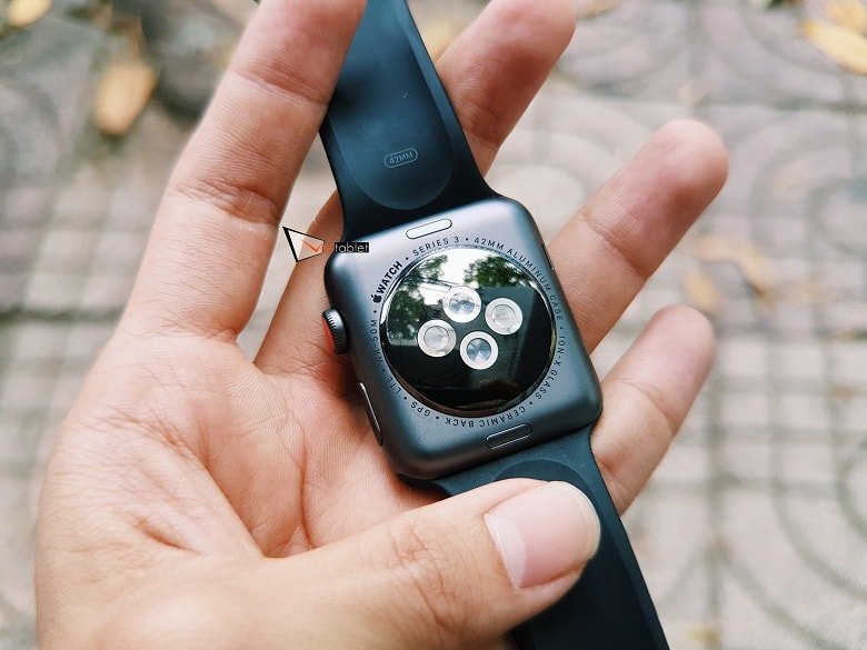 mặt lưng của Apple Watch Series 3 (42 mm) Like New