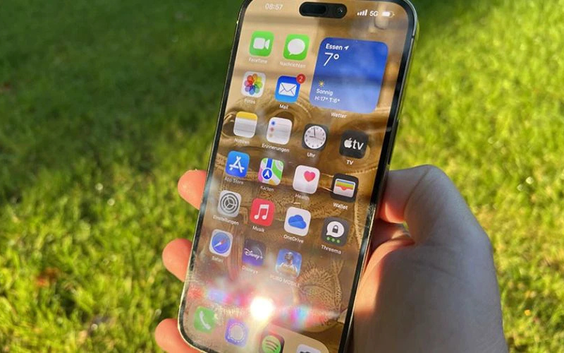 Kiểm tra nút camera Control trên máy 3
