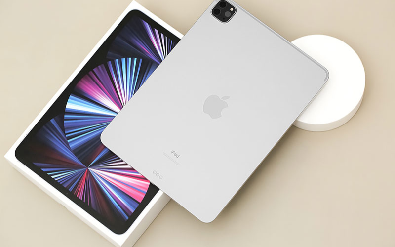 iPad Pro M1 màn hình rộng 8