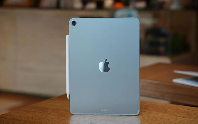 Màn hình lớn, thiết kế đẹp 2