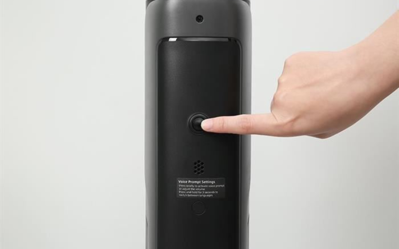 Lau sạch bên dưới gầm thấp 9