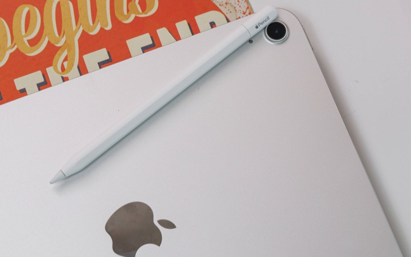 Có thể sử dụng bút S-pen 10