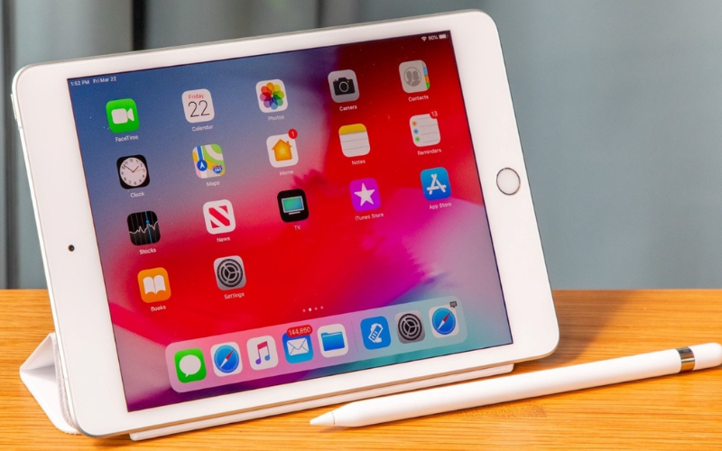 Thiết kế đẹp, mỏng nhẹ dễ cầm nắm 2