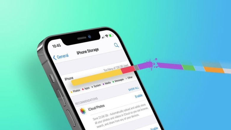Dung lượng iPhone đầy hiển thị khi quay màn hình.