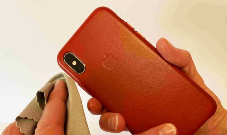 Chú ý làm vệ sinh ống kính sạch sẽ