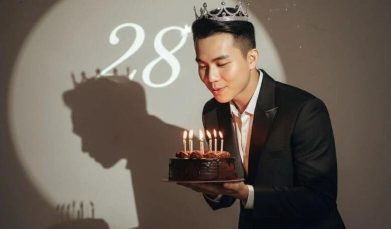 Một số prompt ghép ảnh sinh nhật trên Gemini