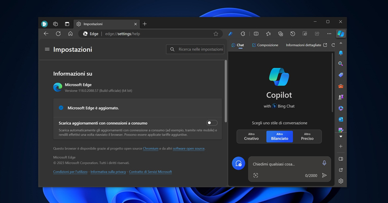 Copilot AI tích hợp bên cạnh trình duyệt Microsoft Edge để hỗ trợ nhanh.