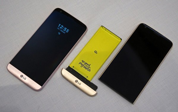 LG G5 cũ có khả năng tháo rời và thay thế pin ngoài dễ dàng