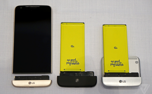  LG G5 cũ có các phụ kiện độc đáo kèm theo 