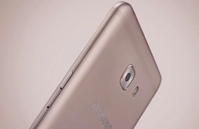 Samsung Galaxy C9 Pro camera chất lượng