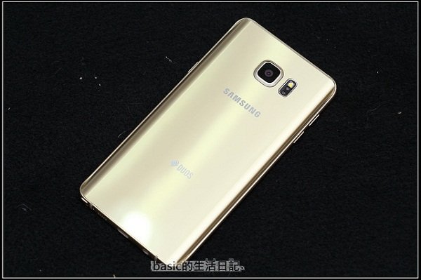 Viên pin khủng 3000mAh của Samsung Galaxy Note 5 2 sim