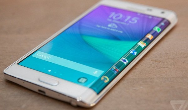 Camera sắc nét của Samsung Galaxy Note Edge Docomo