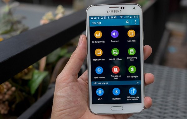 Samsung Galaxy S5 cũ có cấu hình ấn tượng