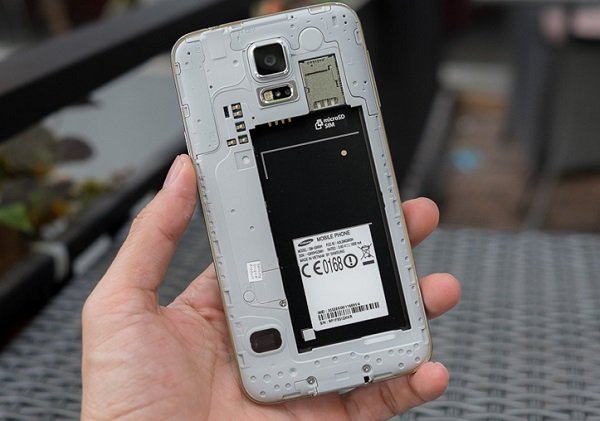 Thời lượng pin của Samsung Galaxy S5 cũ 