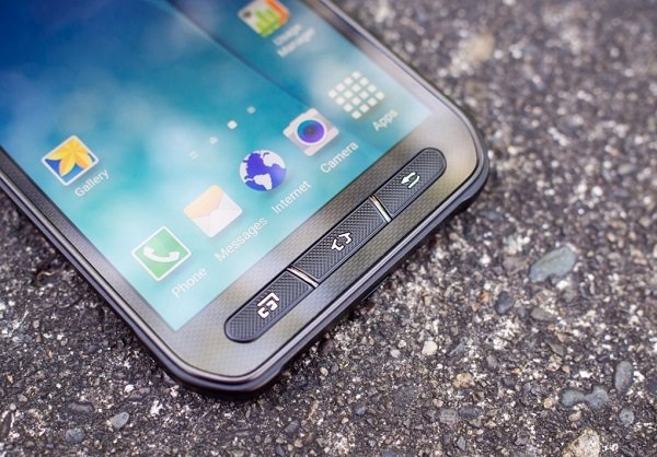 Vi xử lý 8 nhân mạnh mẽ giúp Samsung Galaxy S6 Active cho hiệu năng vượt trội 