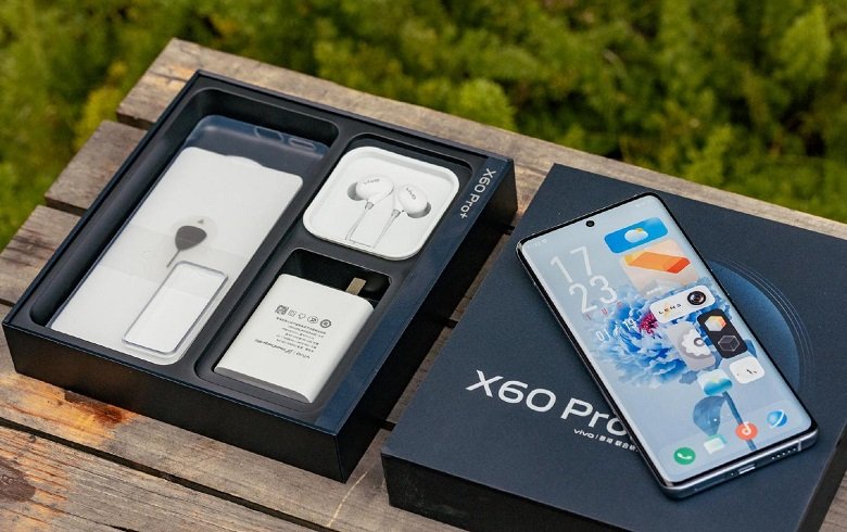 Vivo X60 Pro Plus 5G chính hãng giá bán