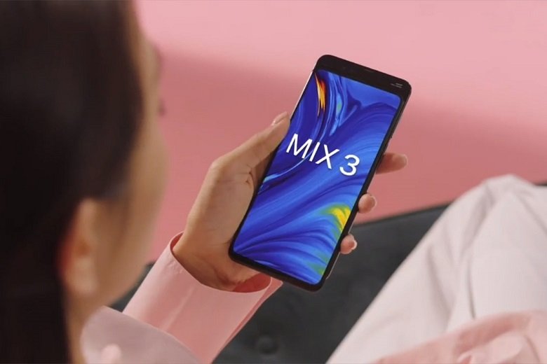 Xiaomi Mi Mix 3 cũng sẽ trang bị cơ chế sạc nhanh